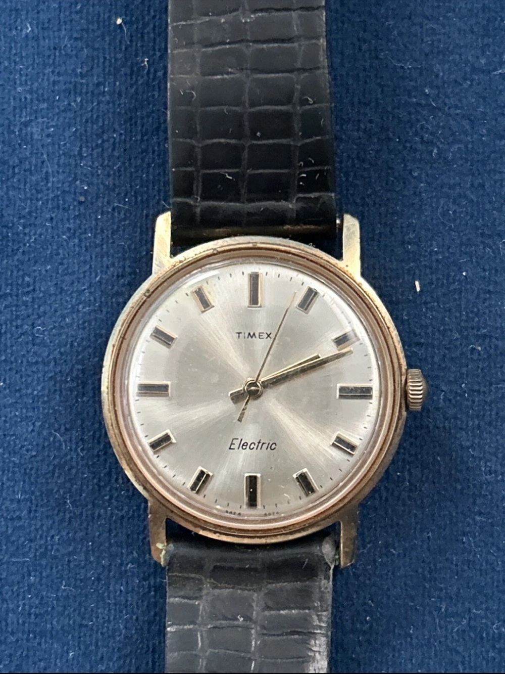Timex Electric 1969 Gold Tone Mens Vintage 1960s Retro Watch - Picture 2 of 4